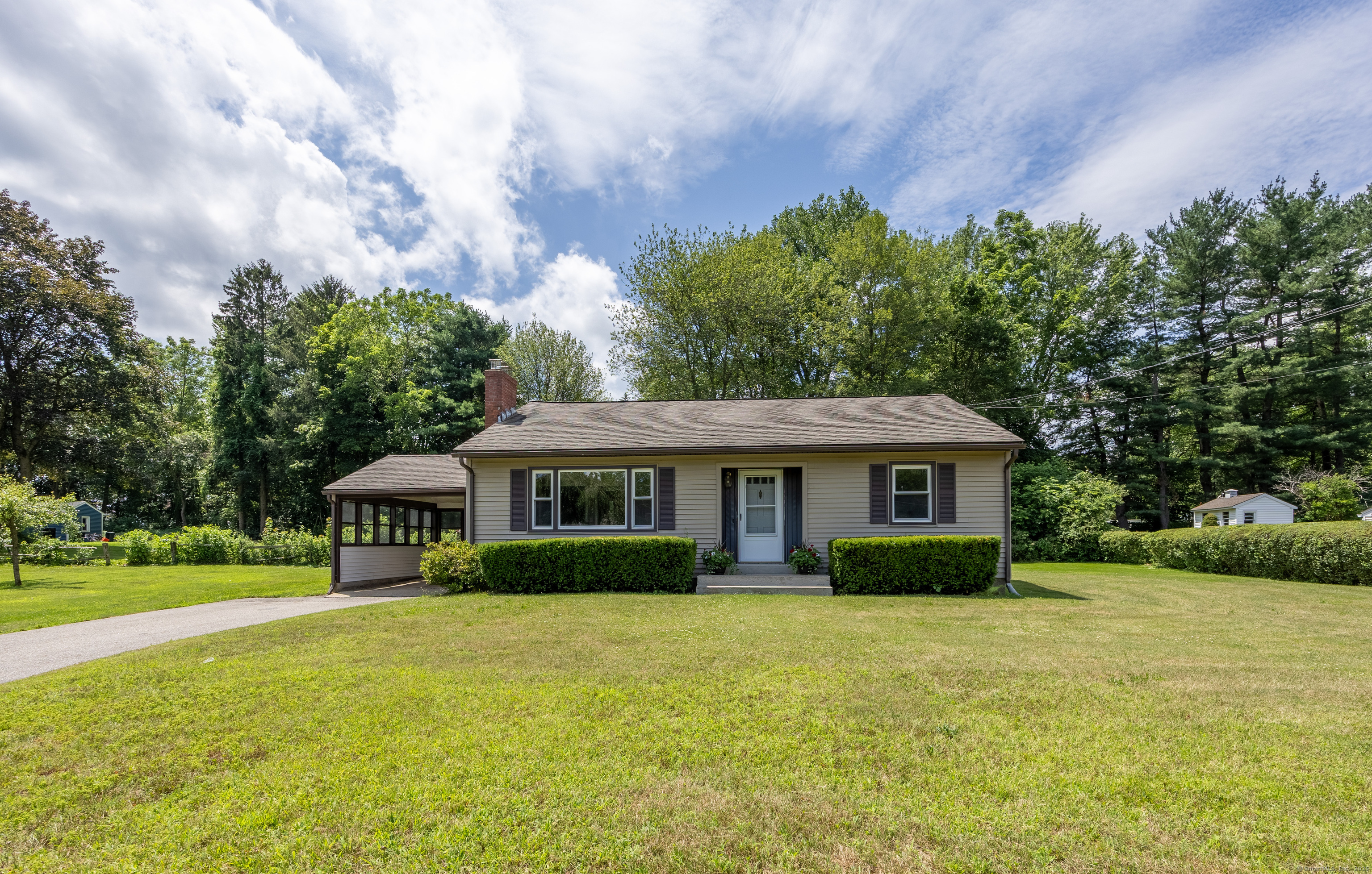 27 Lathrop Drive Coventry CT 06238