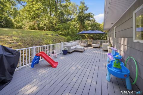 32 Fairview Drive Farmington CT 06032