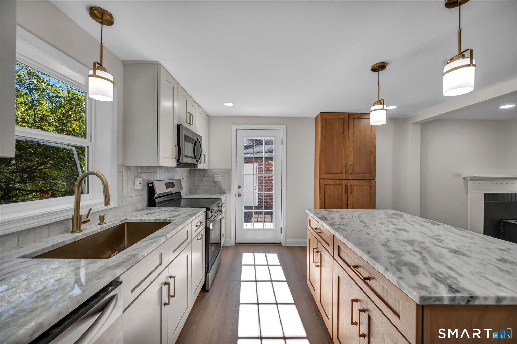 95 Dyer Avenue Canton CT 06019