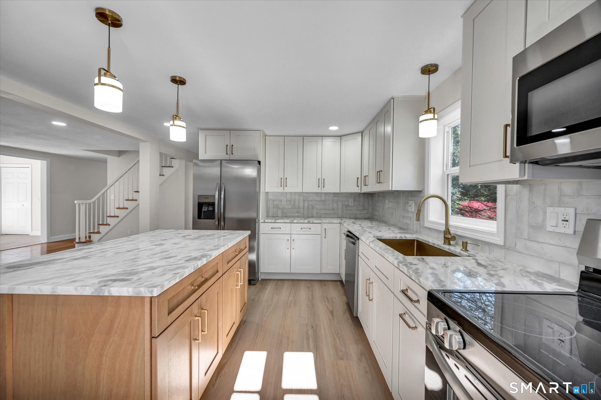 95 Dyer Avenue Canton CT 06019