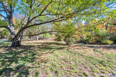 95 Dyer Avenue Canton CT 06019