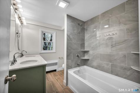 95 Dyer Avenue Canton CT 06019