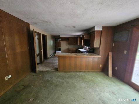 69 Fleming Road Manchester CT 06042