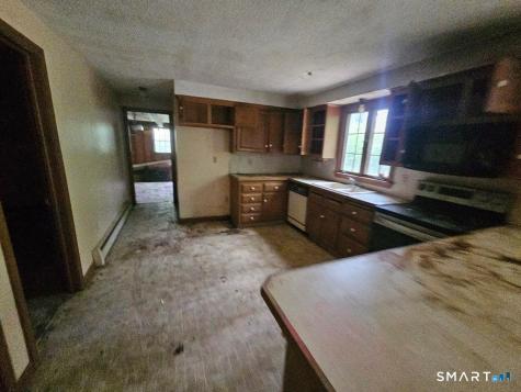 69 Fleming Road Manchester CT 06042