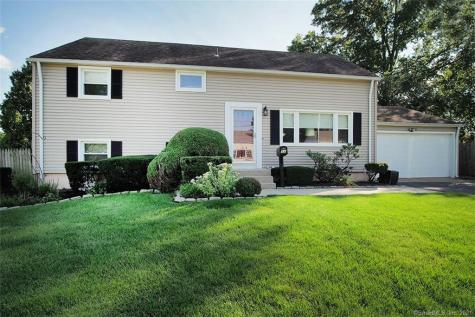 32 Fallon Drive Hamden CT 06514