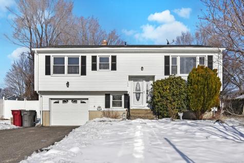 159 Meadow Lark Road Naugatuck CT 06770