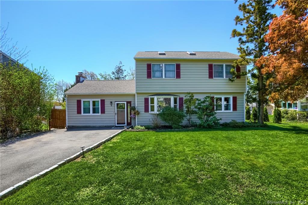 6 Mist Hill Drive Brookfield CT 06804