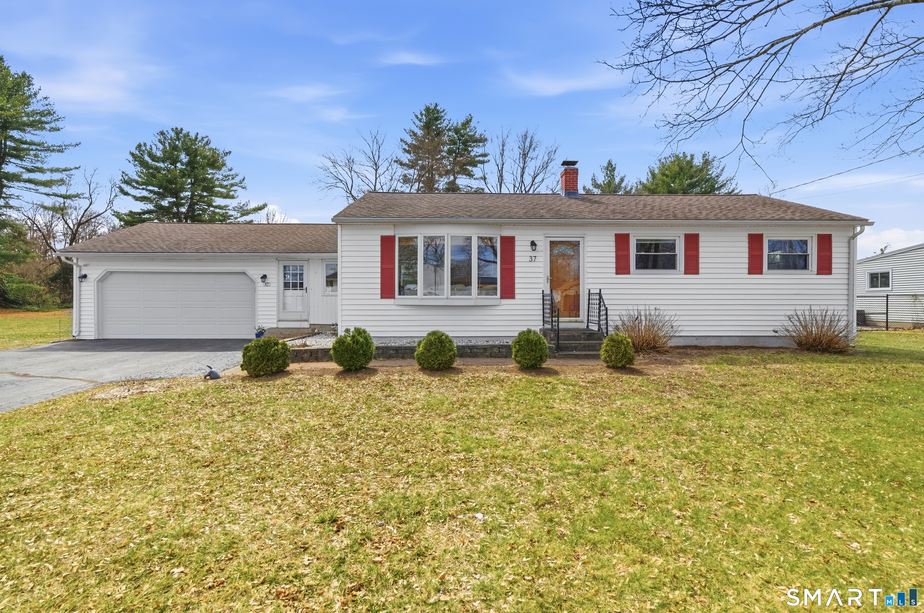37 Farnham Road South Windsor CT 06074