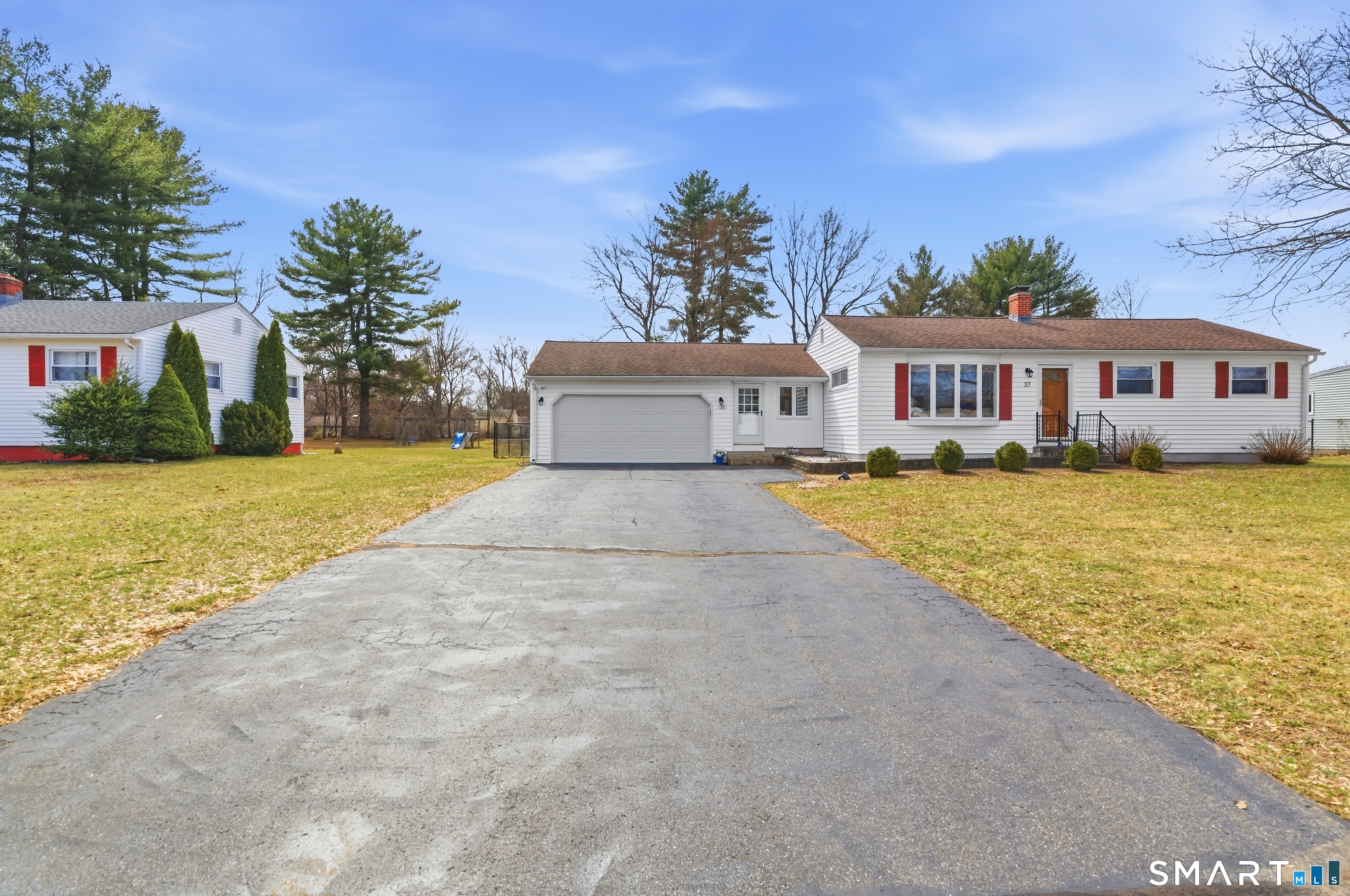 37 Farnham Road South Windsor CT 06074