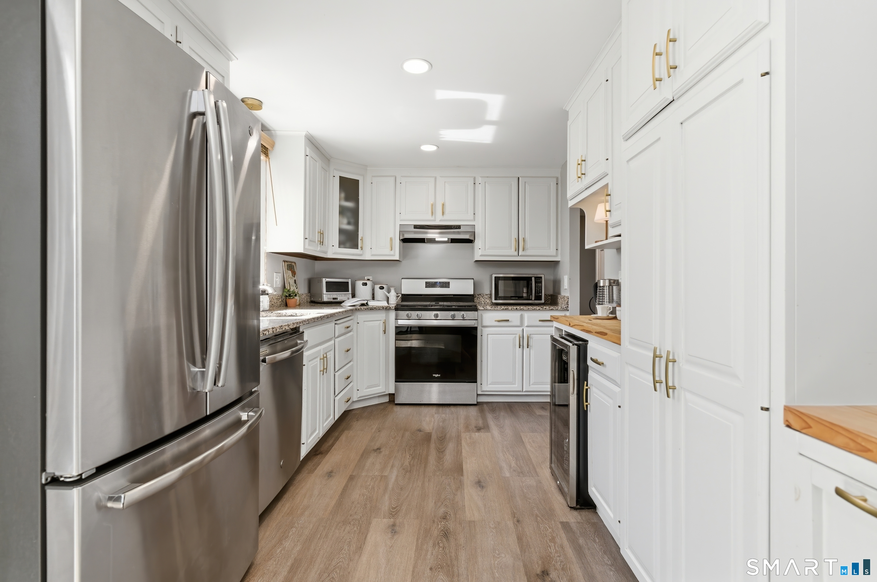 37 Farnham Road South Windsor CT 06074