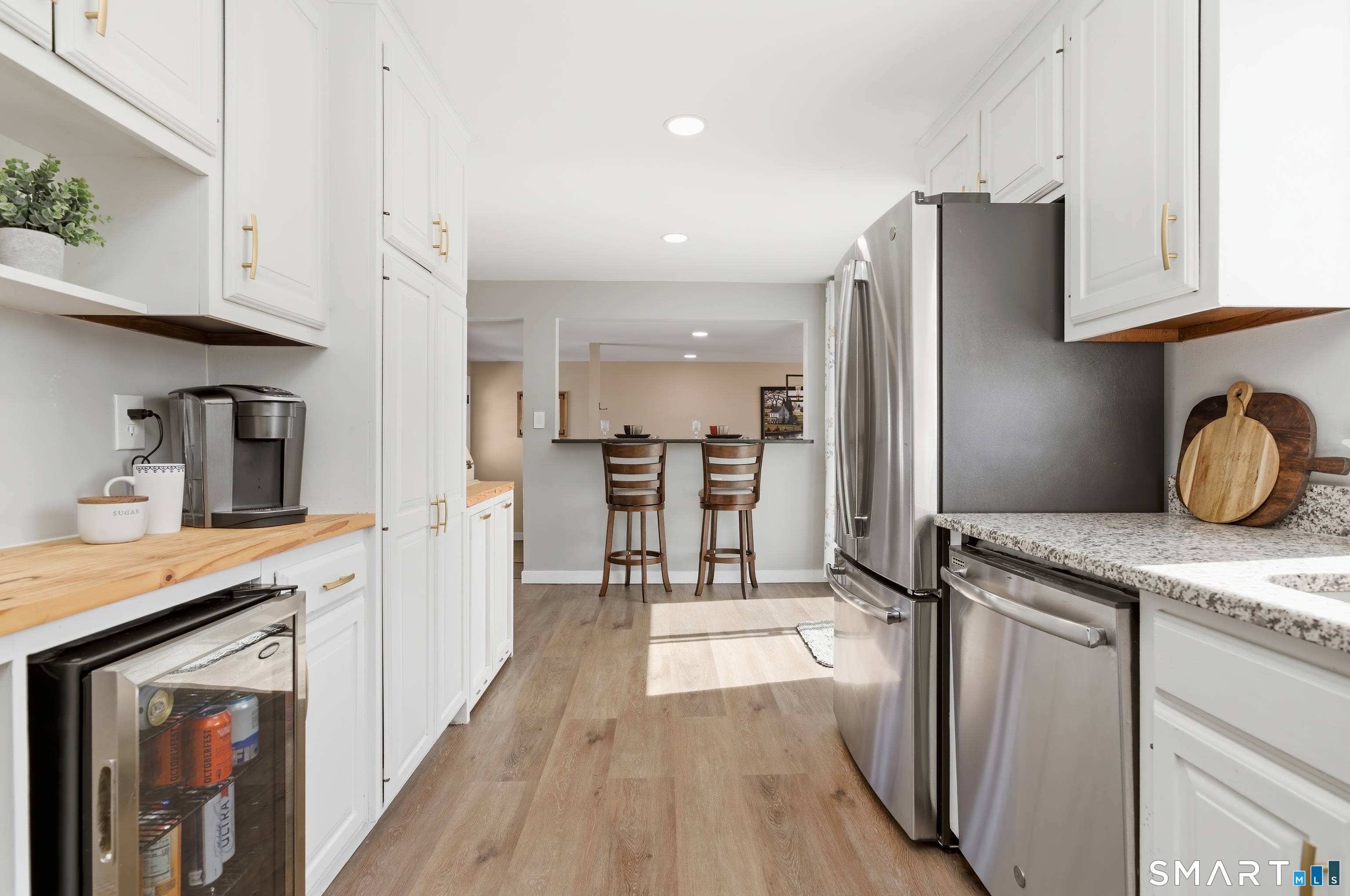 37 Farnham Road South Windsor CT 06074