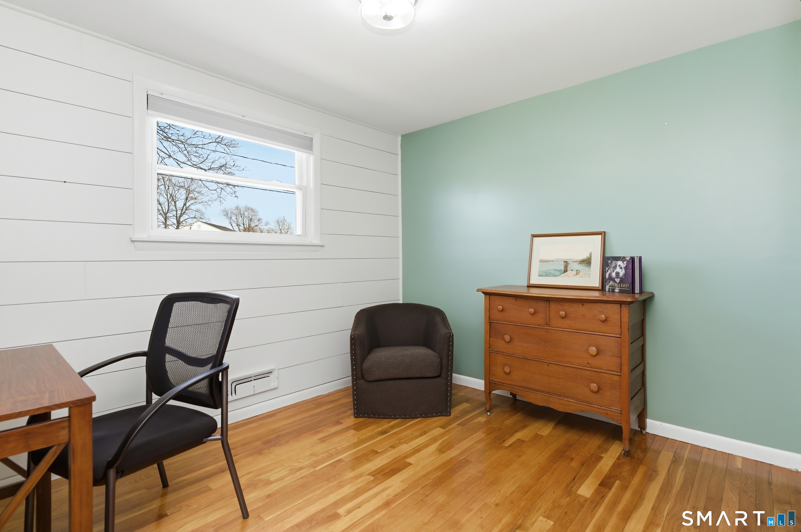 37 Farnham Road South Windsor CT 06074