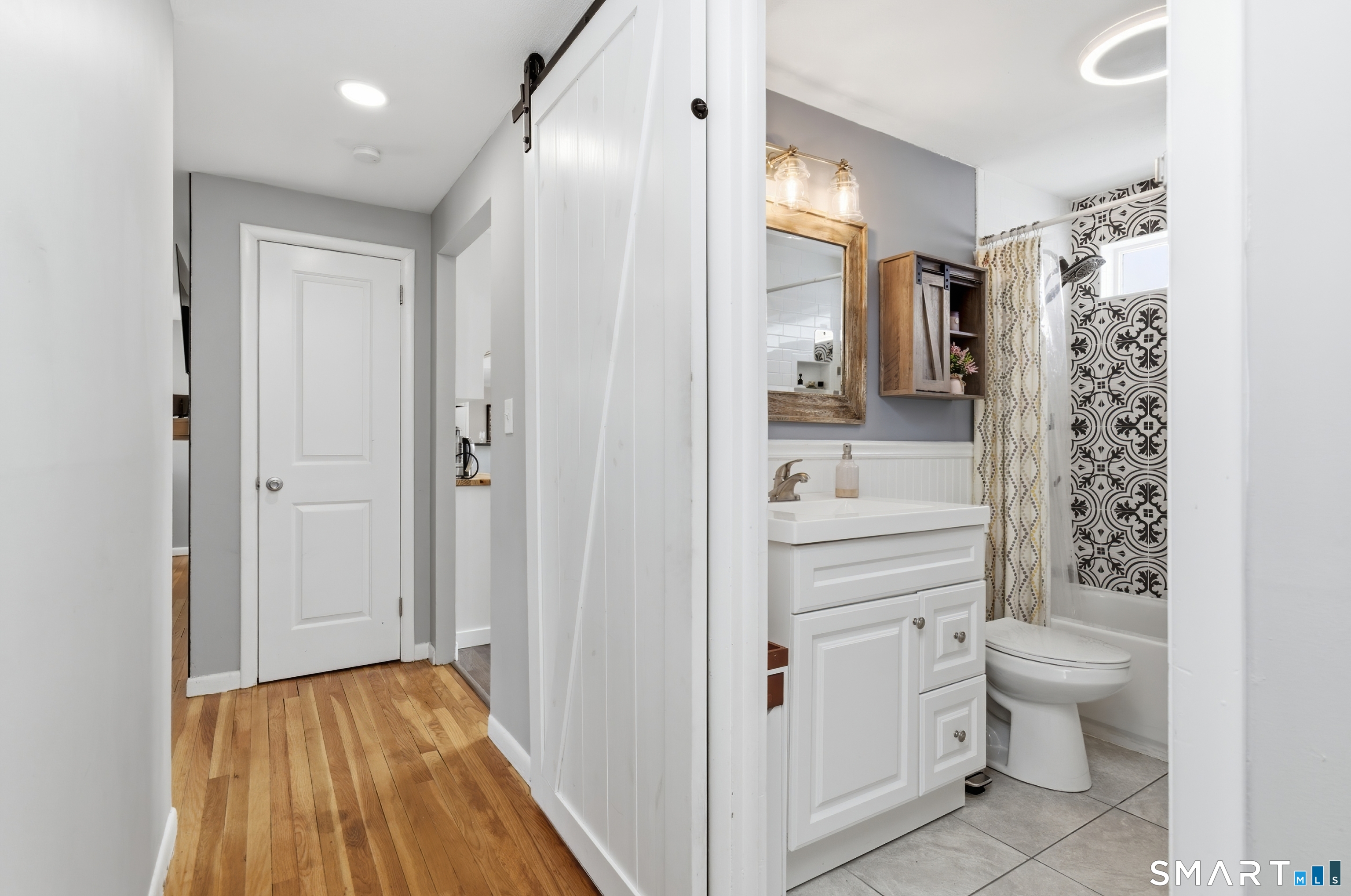 37 Farnham Road South Windsor CT 06074