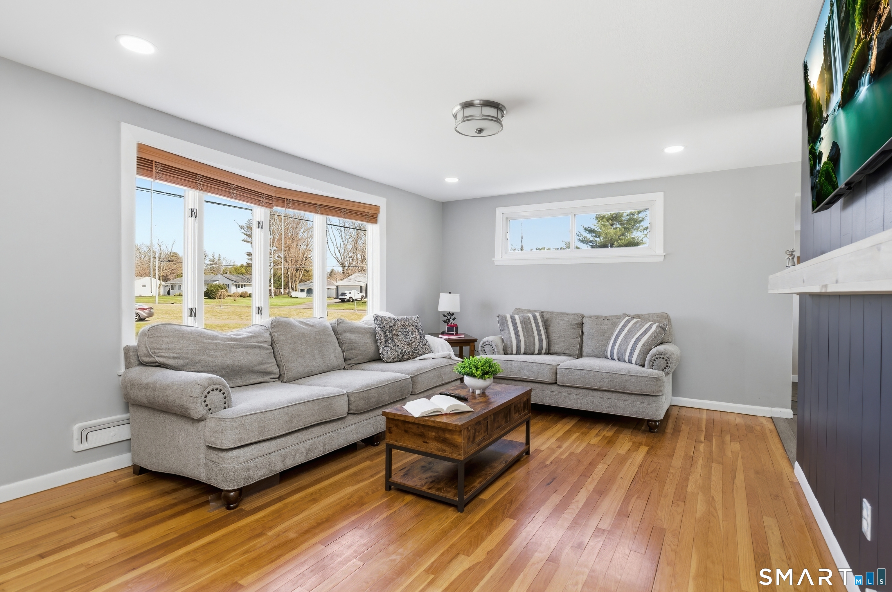 37 Farnham Road South Windsor CT 06074