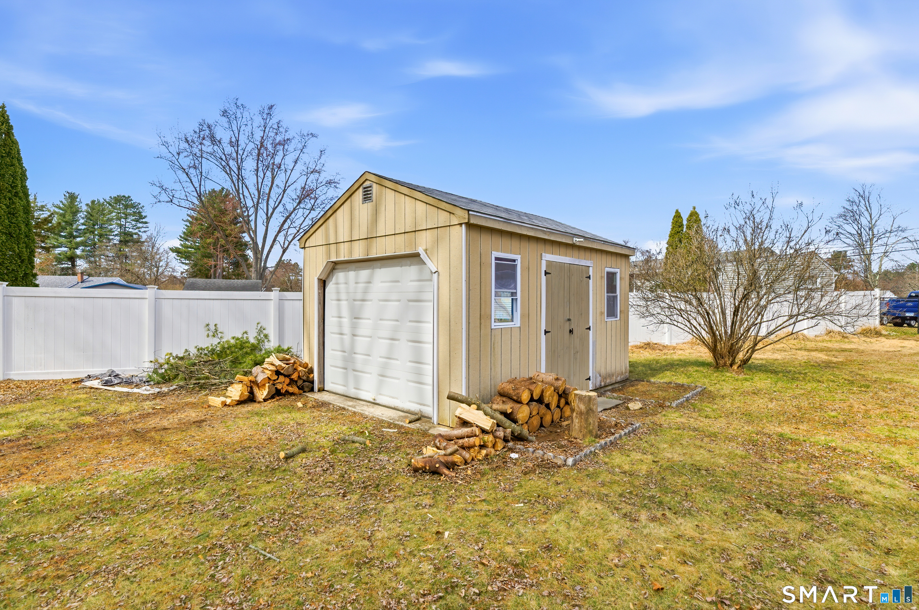 37 Farnham Road South Windsor CT 06074