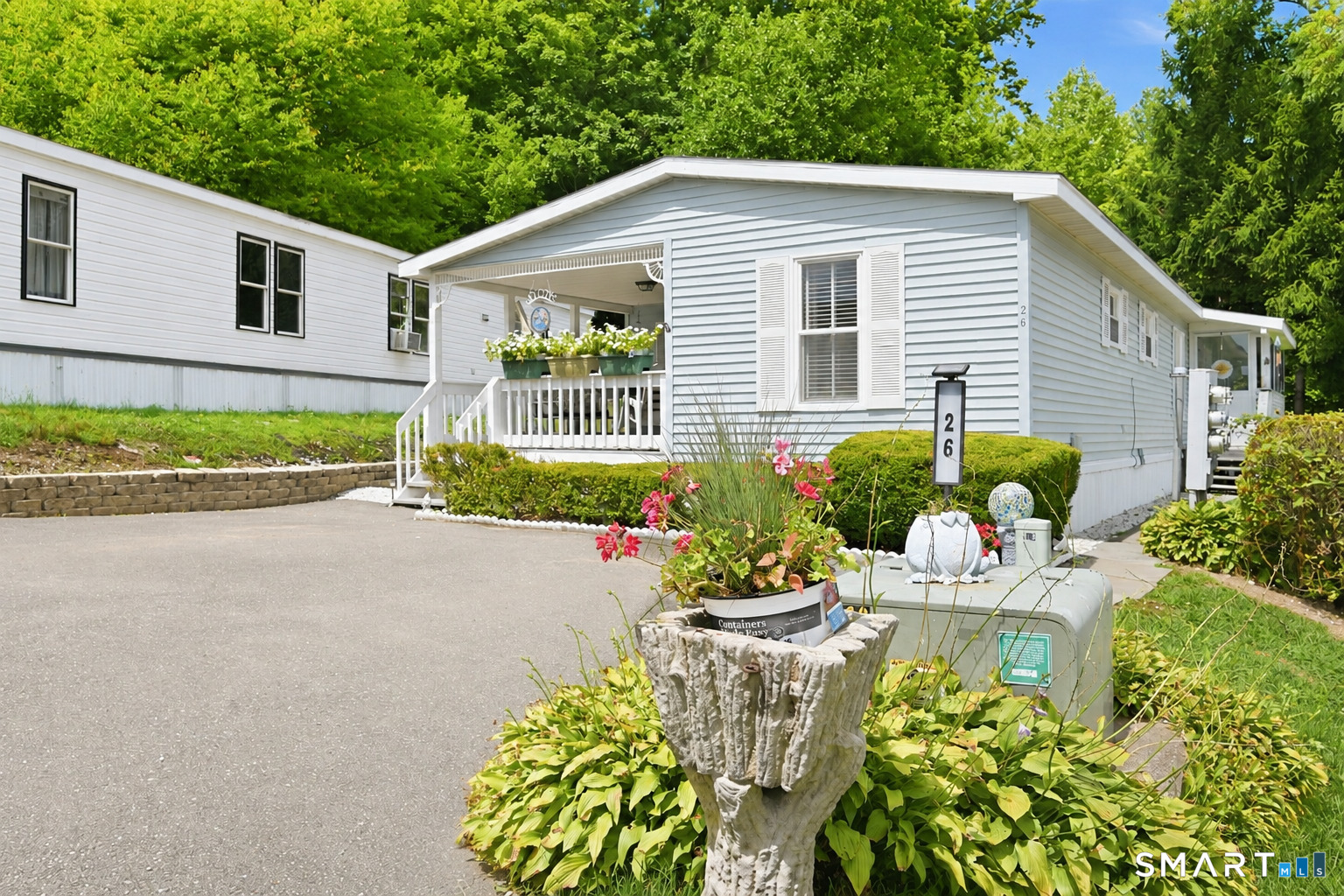 26 Woodland Park Shelton CT 06484