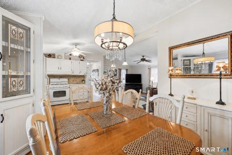 26 Woodland Park Shelton CT 06484