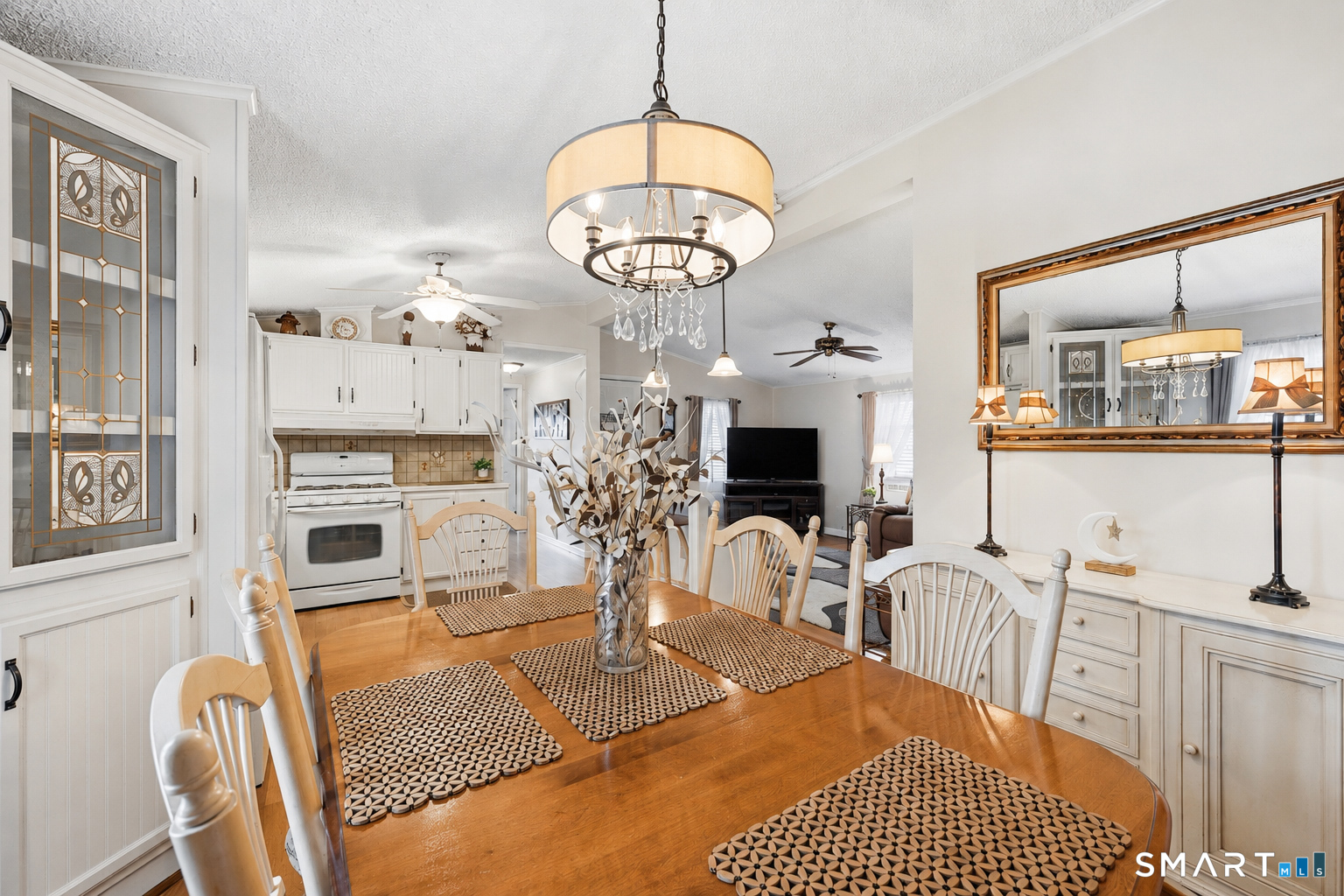 26 Woodland Park Shelton CT 06484