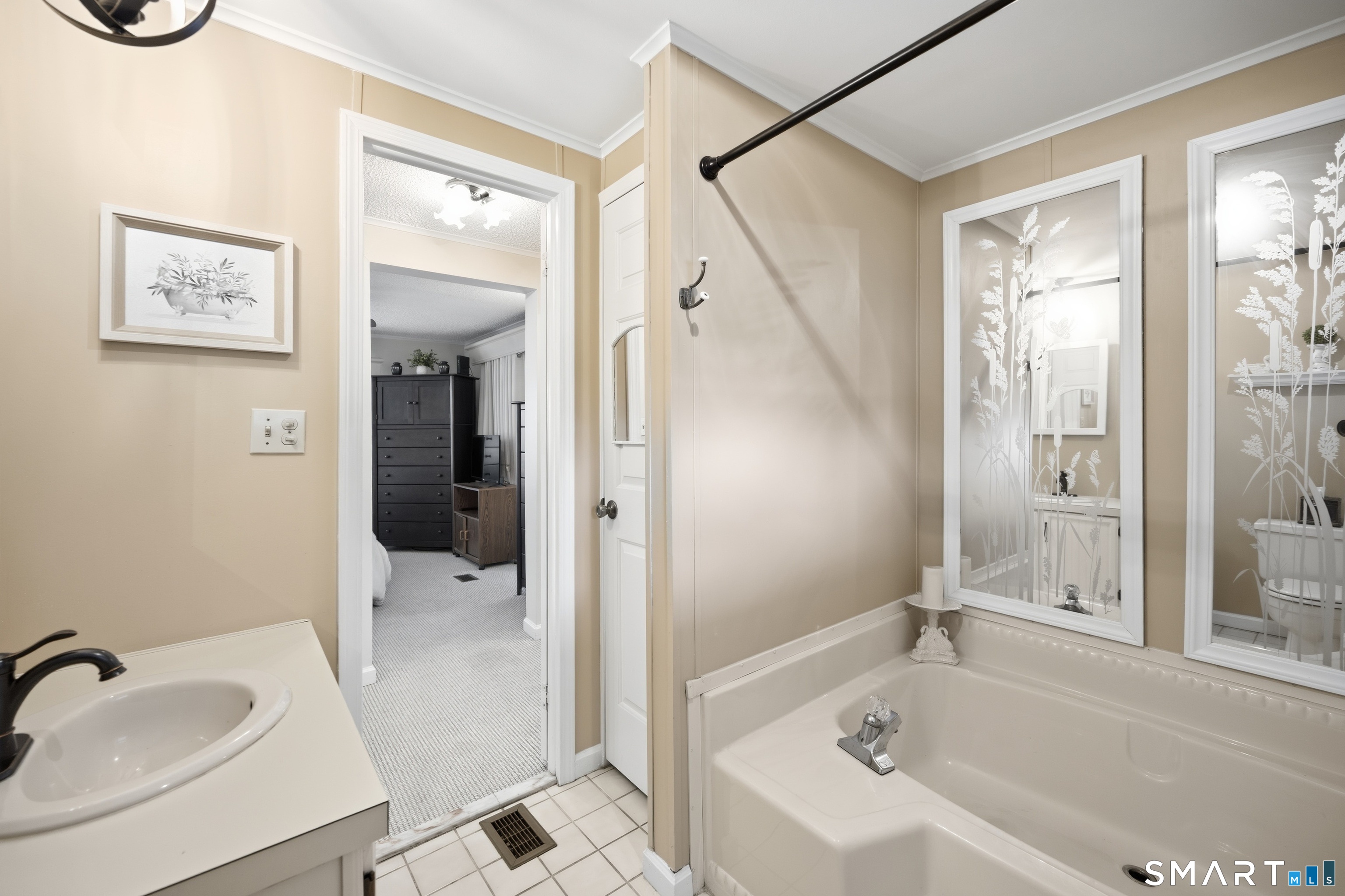 26 Woodland Park Shelton CT 06484