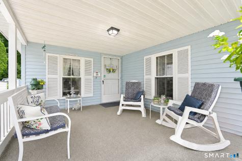 26 Woodland Park Shelton CT 06484