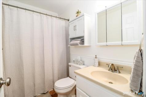 5 Lea Lane New Milford CT 06776