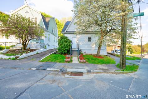 2 Oakland Avenue Waterbury CT 06710