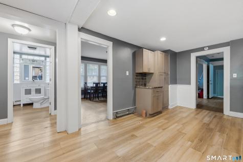 2 Oakland Avenue Waterbury CT 06710