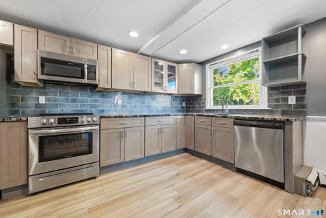 2 Oakland Avenue Waterbury CT 06710