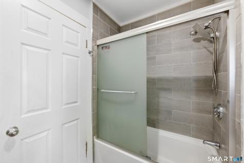 2 Oakland Avenue Waterbury CT 06710