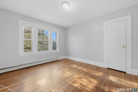 2 Oakland Avenue Waterbury CT 06710