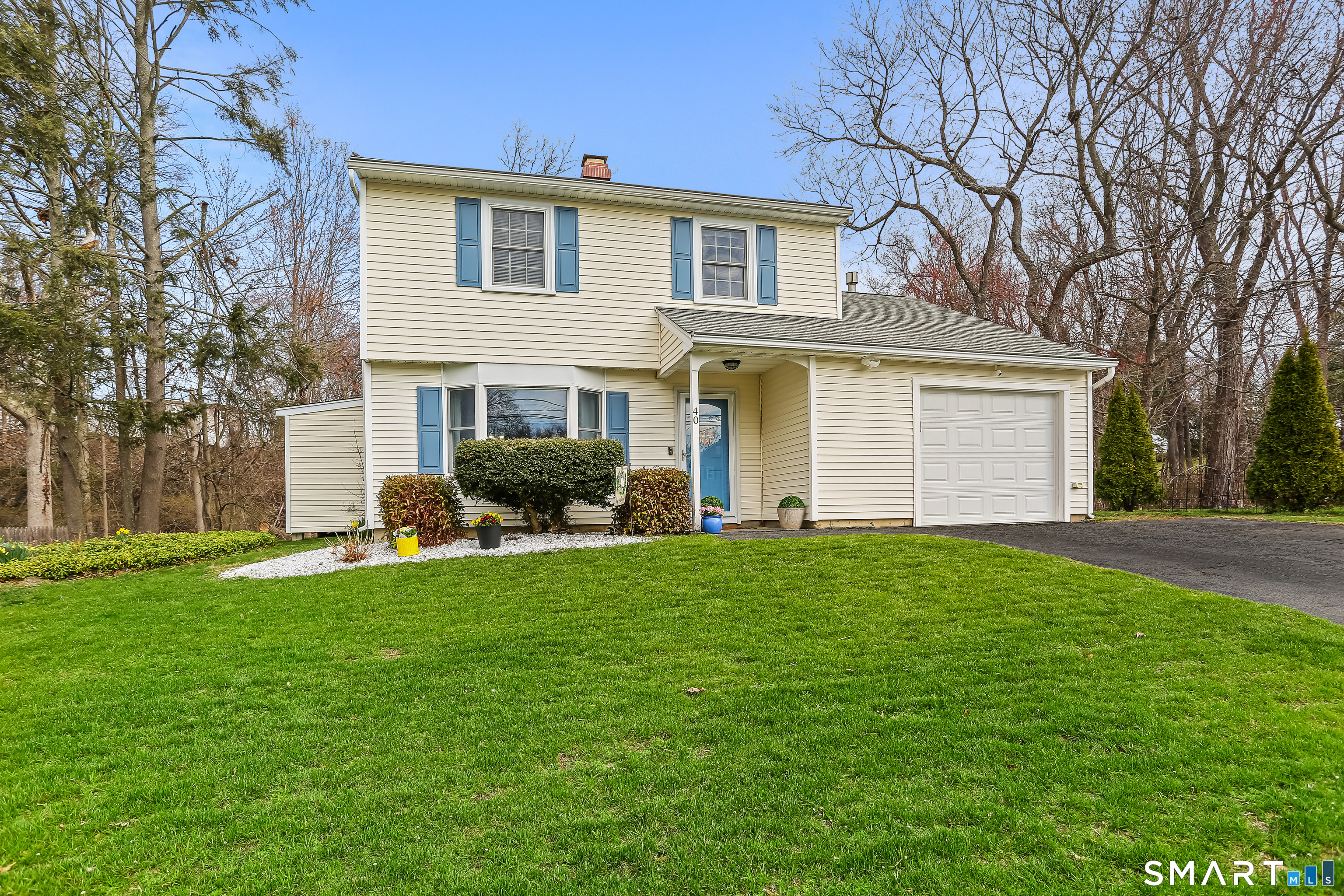 40 Sullivan Place Bridgeport CT 06610