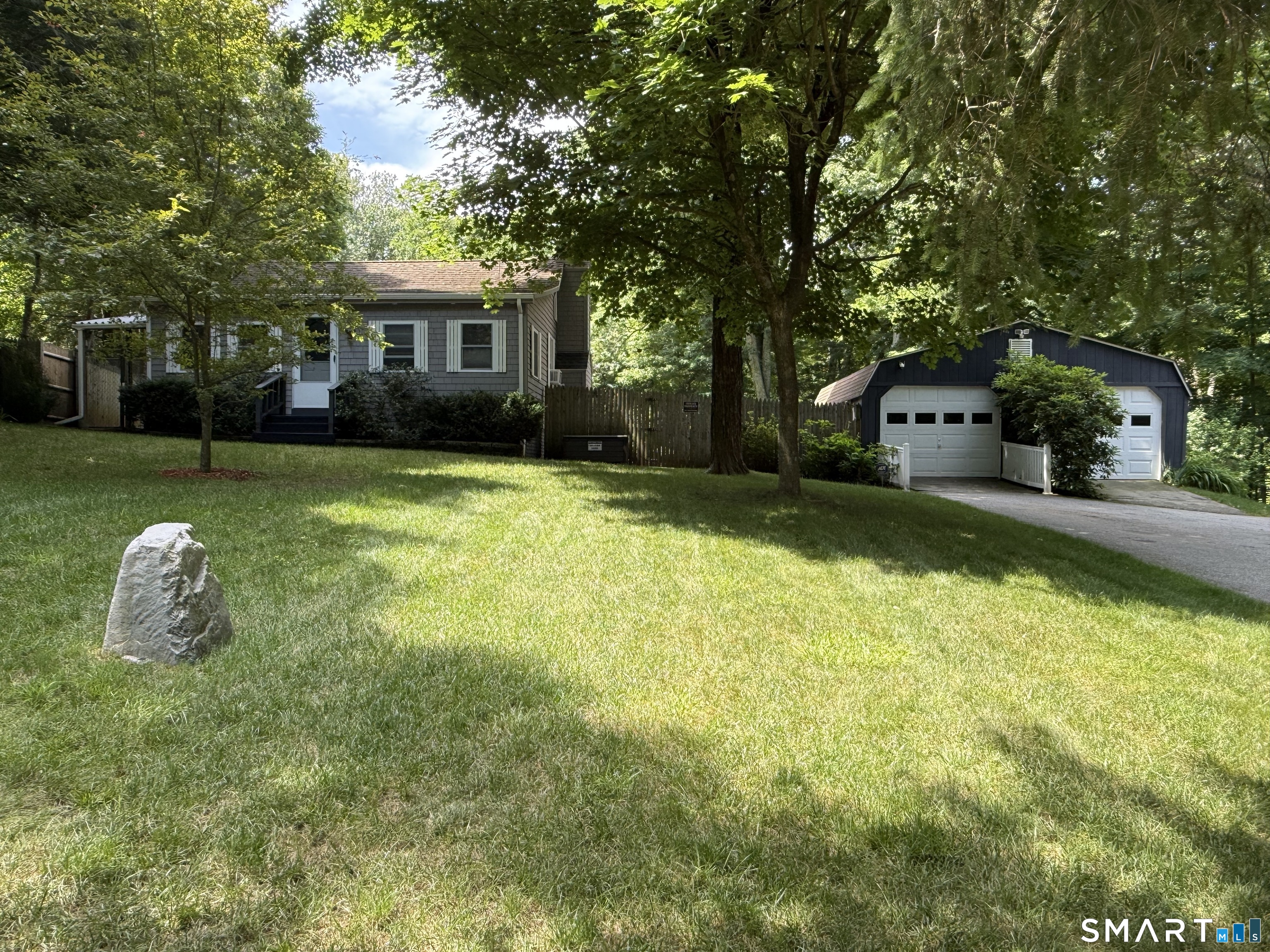 209-R Lake Road Andover CT 06232