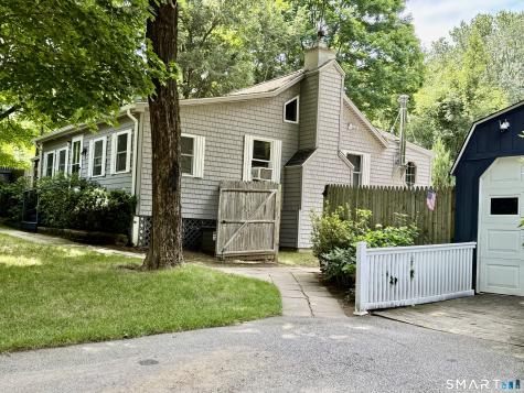 209-R Lake Road Andover CT 06232