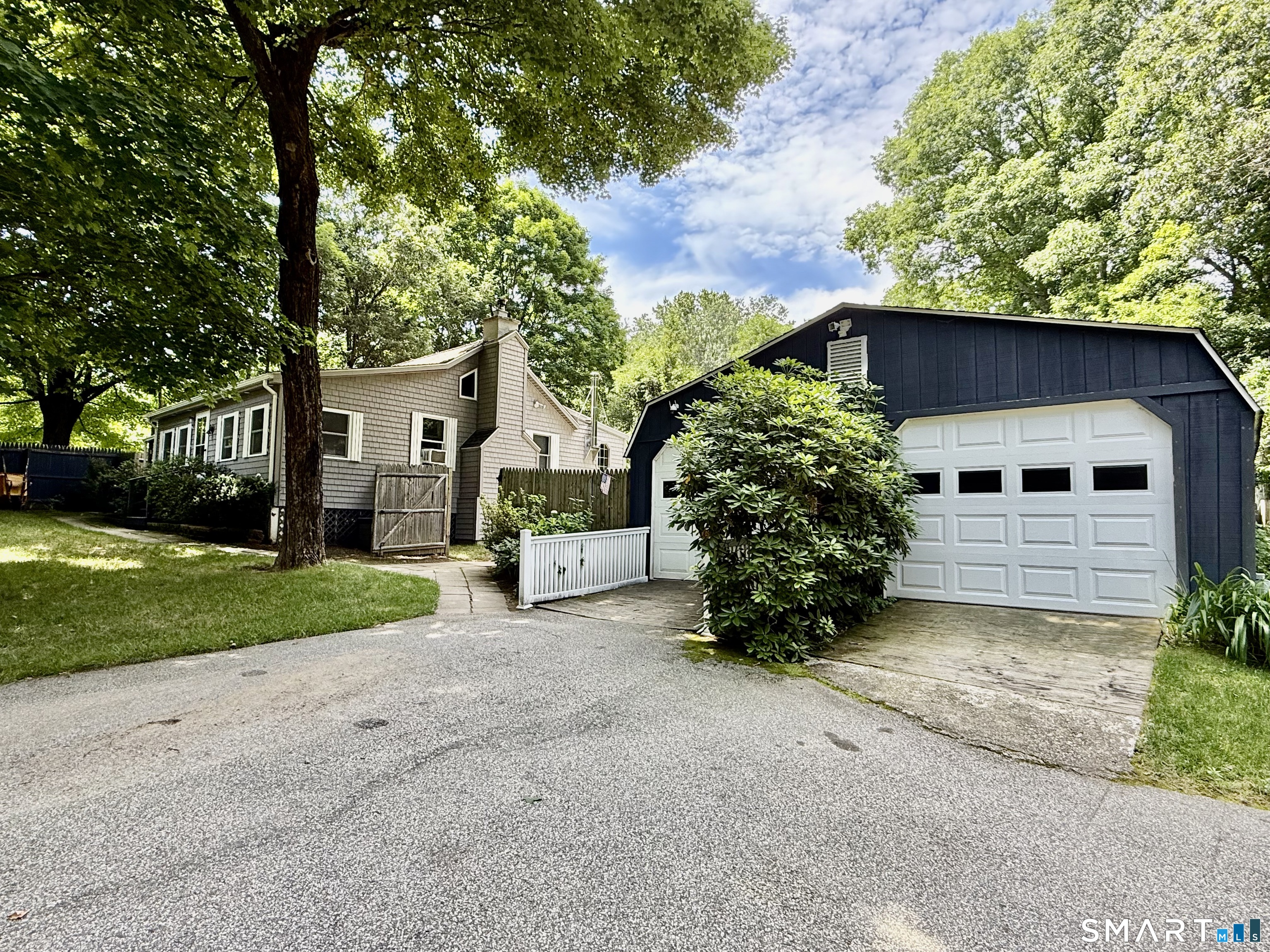 209-R Lake Road Andover CT 06232