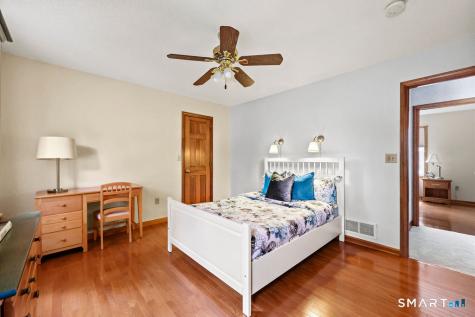 209 Lancaster Way Cheshire CT 06410