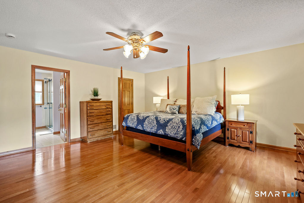 209 Lancaster Way Cheshire CT 06410