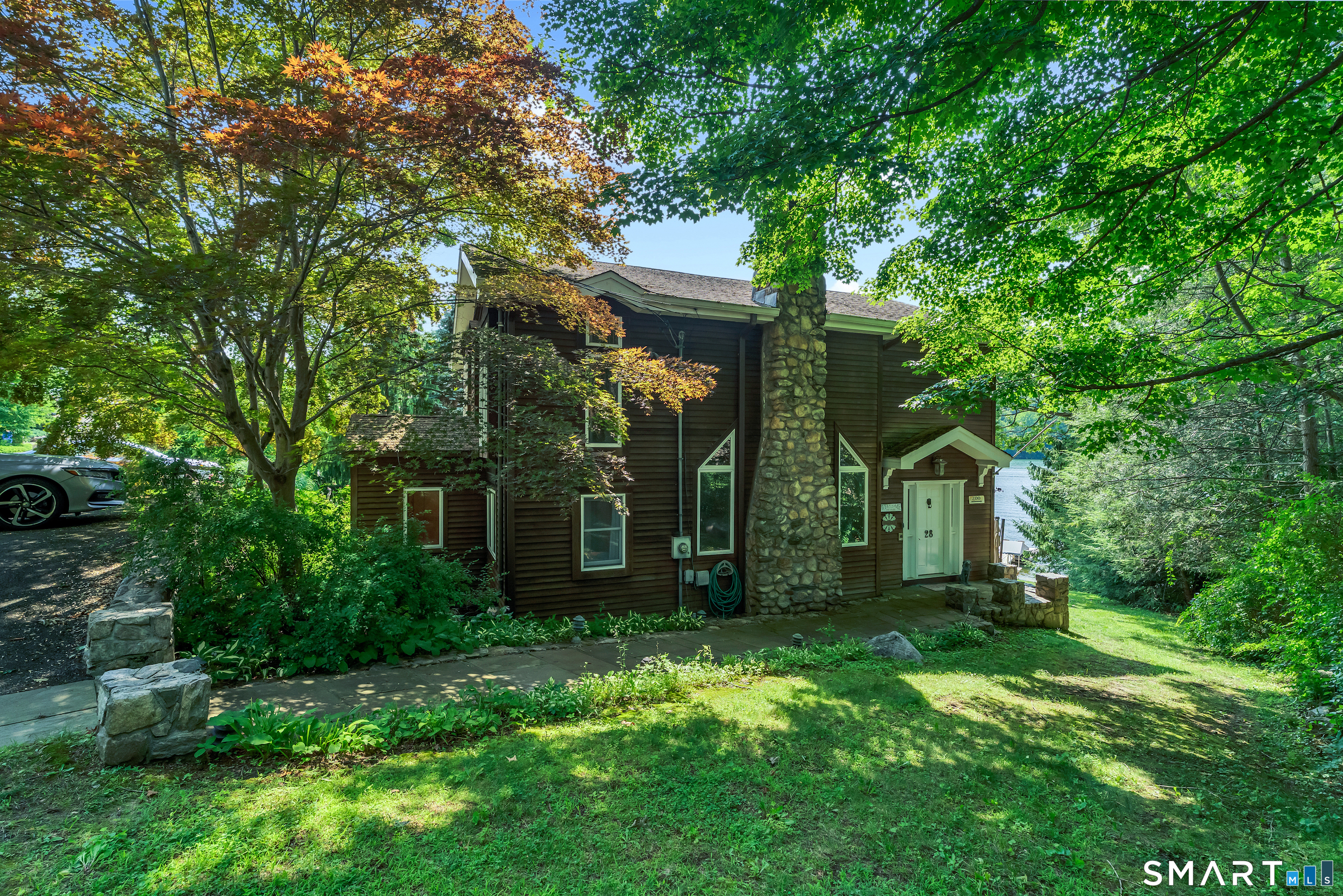 28 Lake Drive New Milford CT 06776