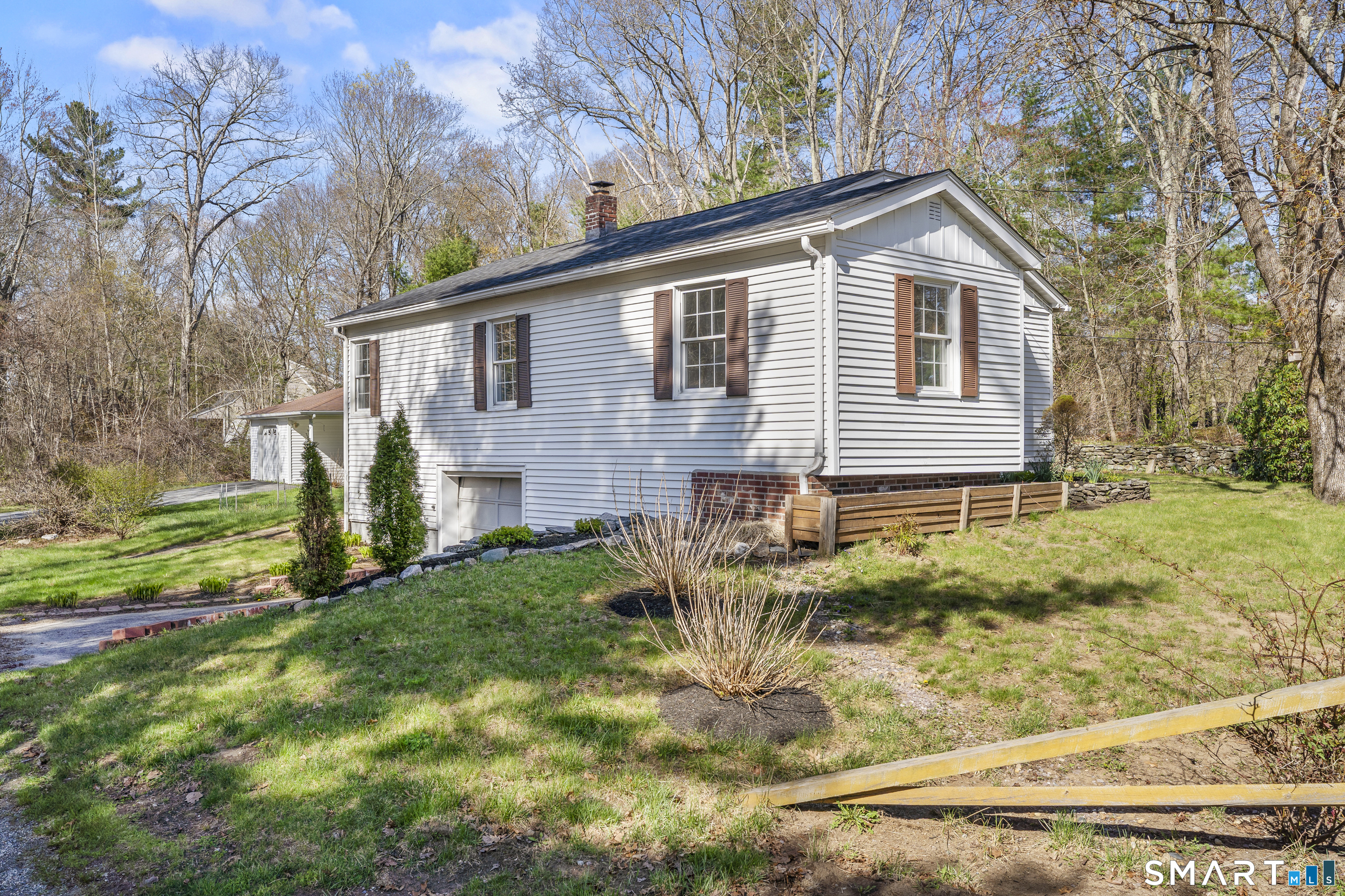 44 Red Bridge Road Thompson CT 06255