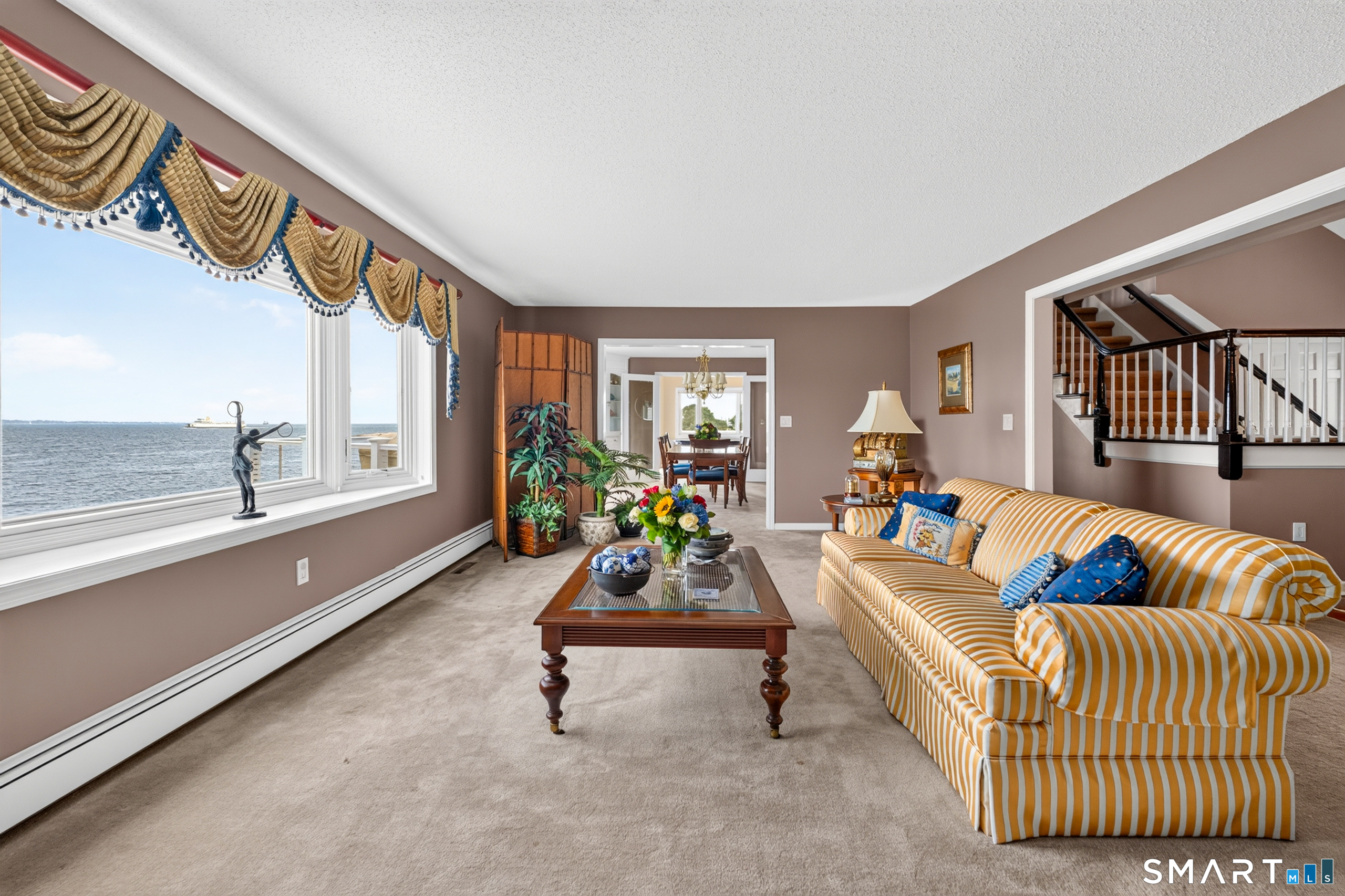 670 Pequot Avenue New London CT 06320