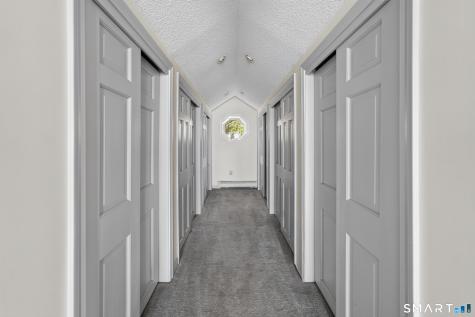 670 Pequot Avenue New London CT 06320