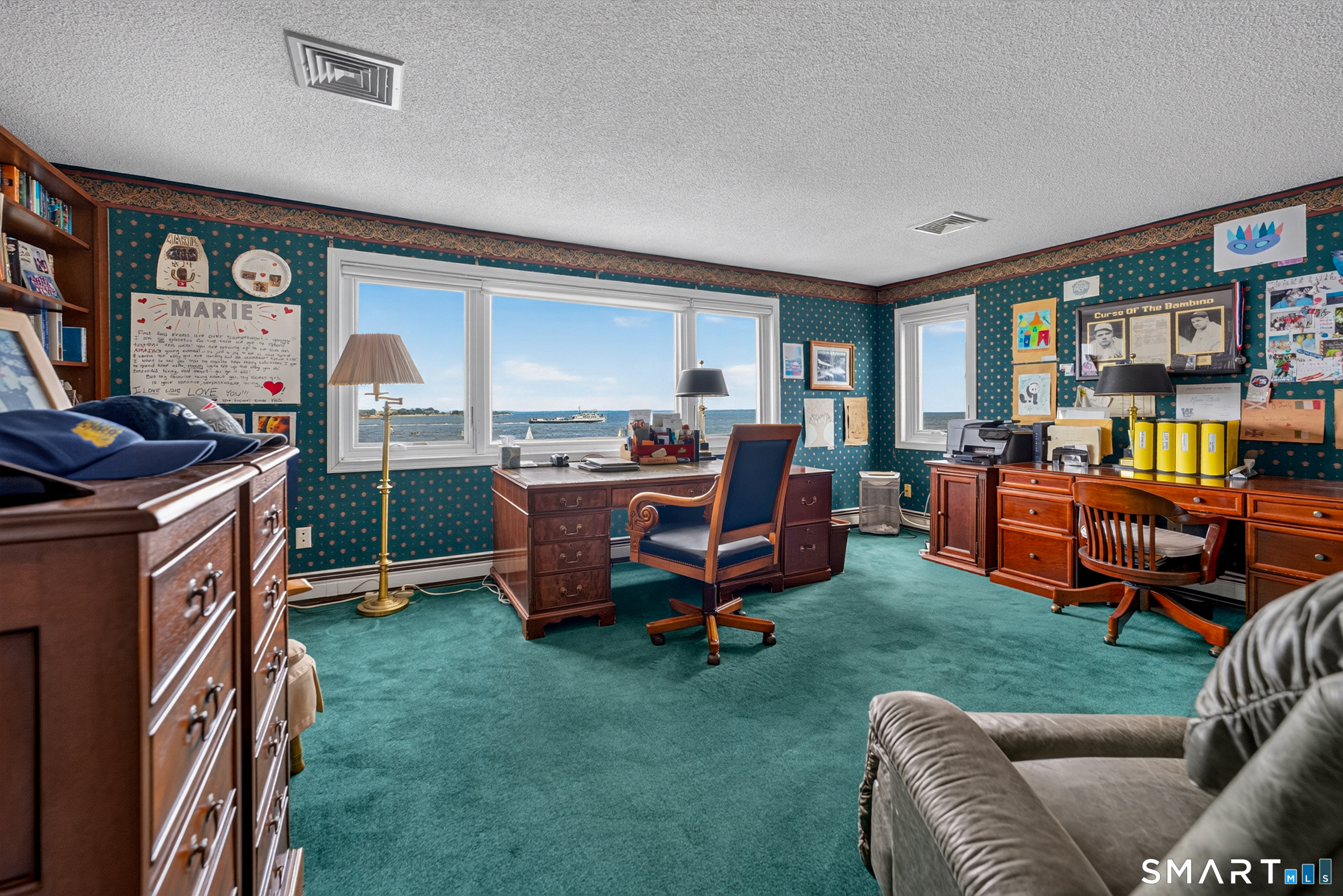 670 Pequot Avenue New London CT 06320