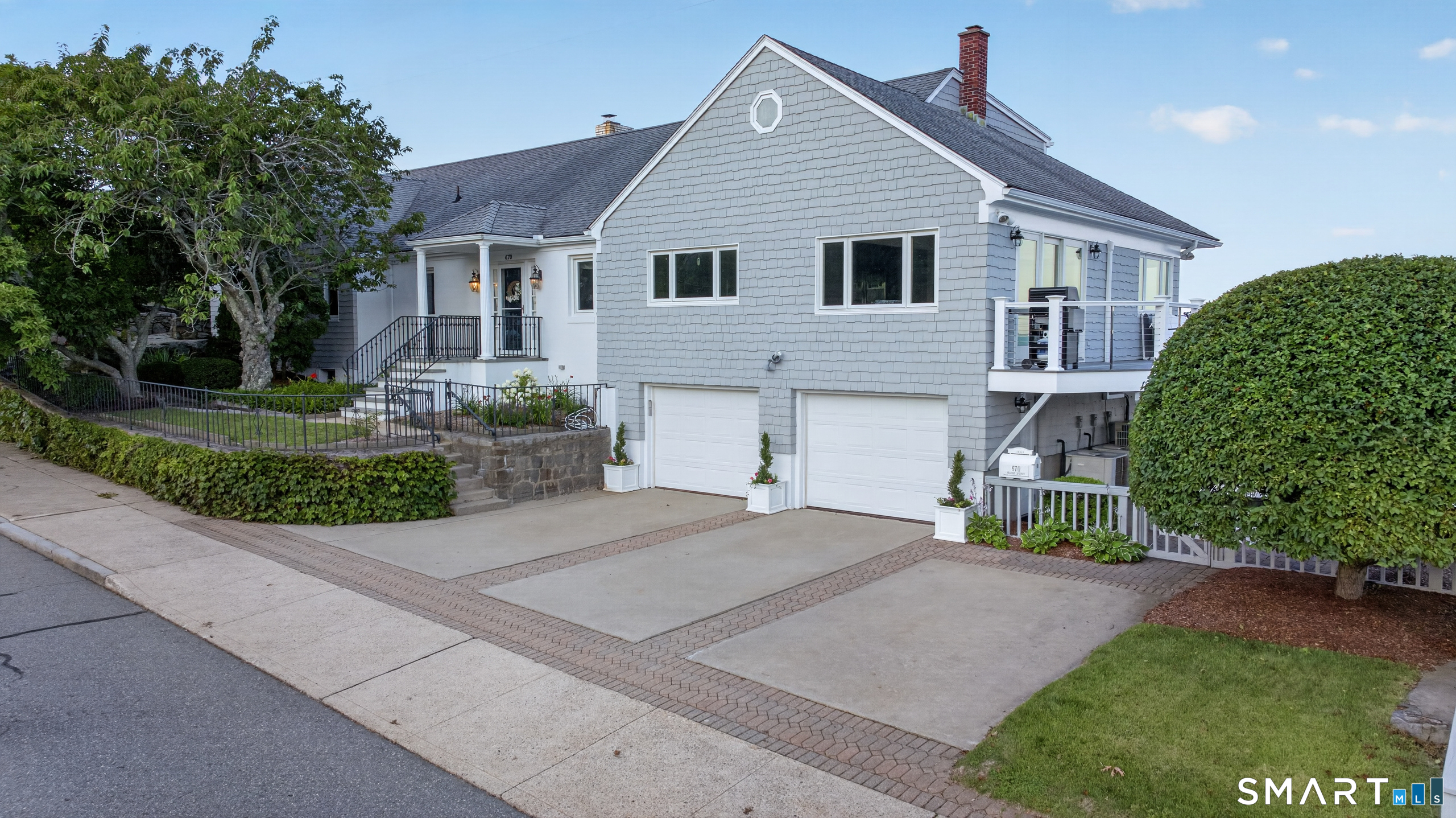 670 Pequot Avenue New London CT 06320