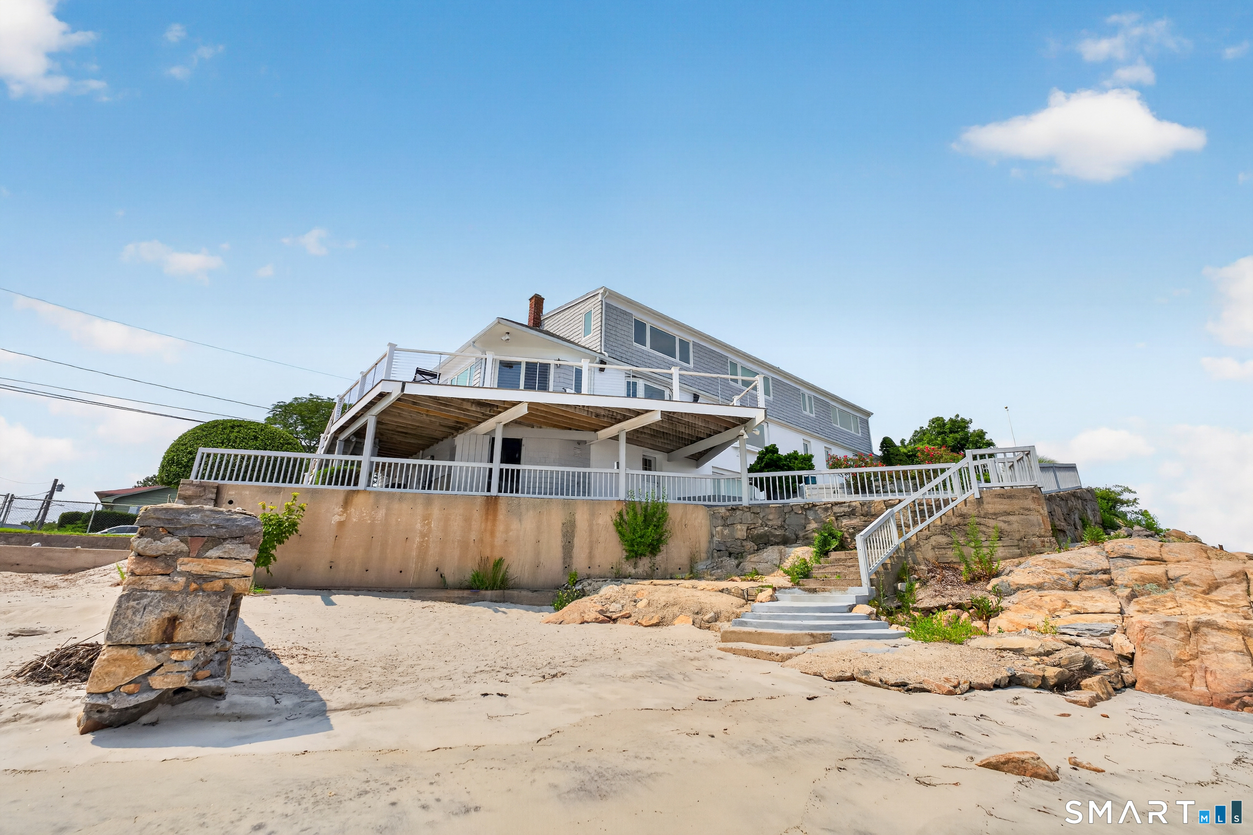 670 Pequot Avenue New London CT 06320