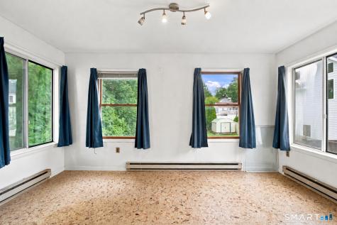 523 Newfield Avenue Stamford CT 06905