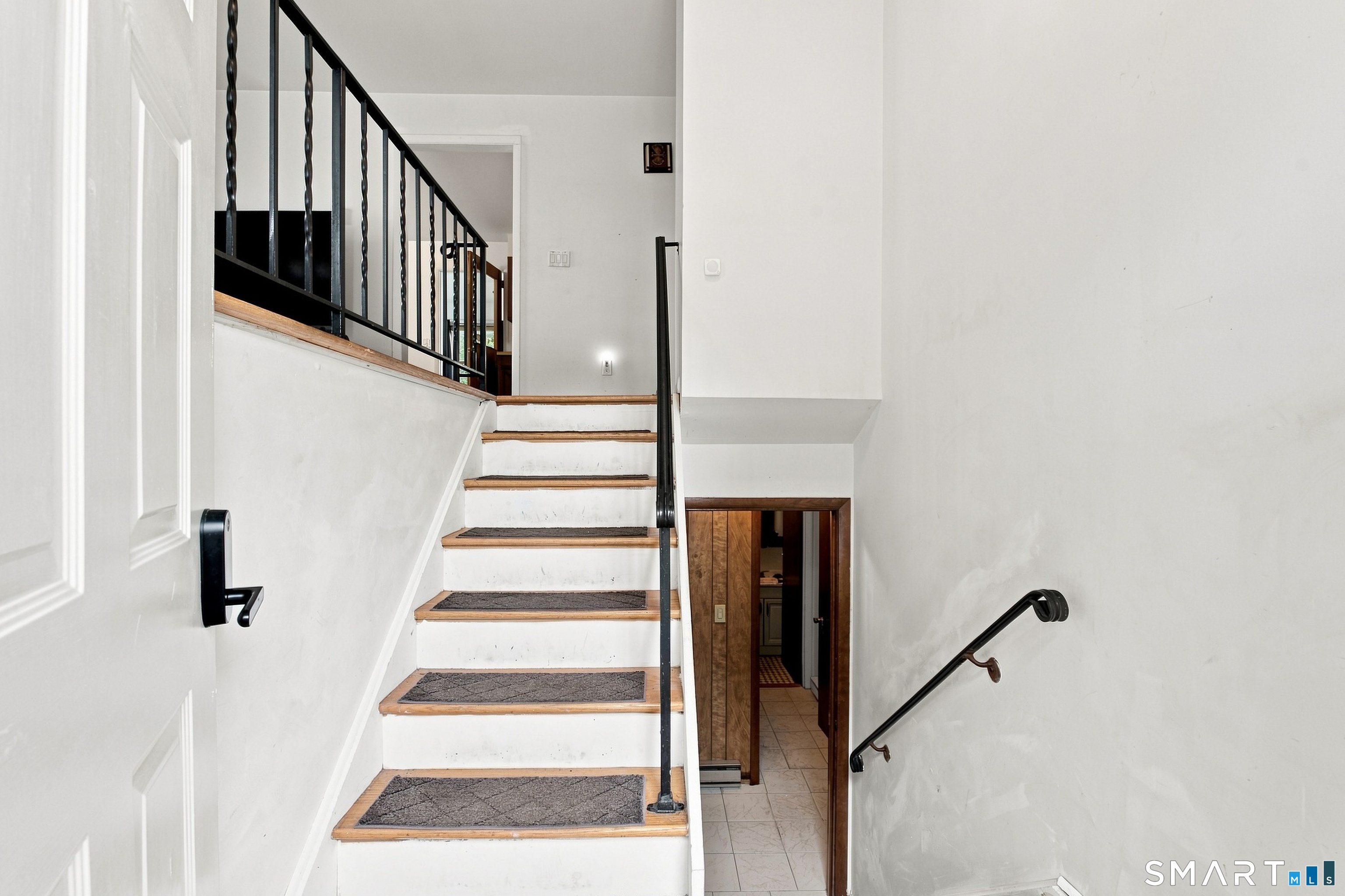 523 Newfield Avenue Stamford CT 06905