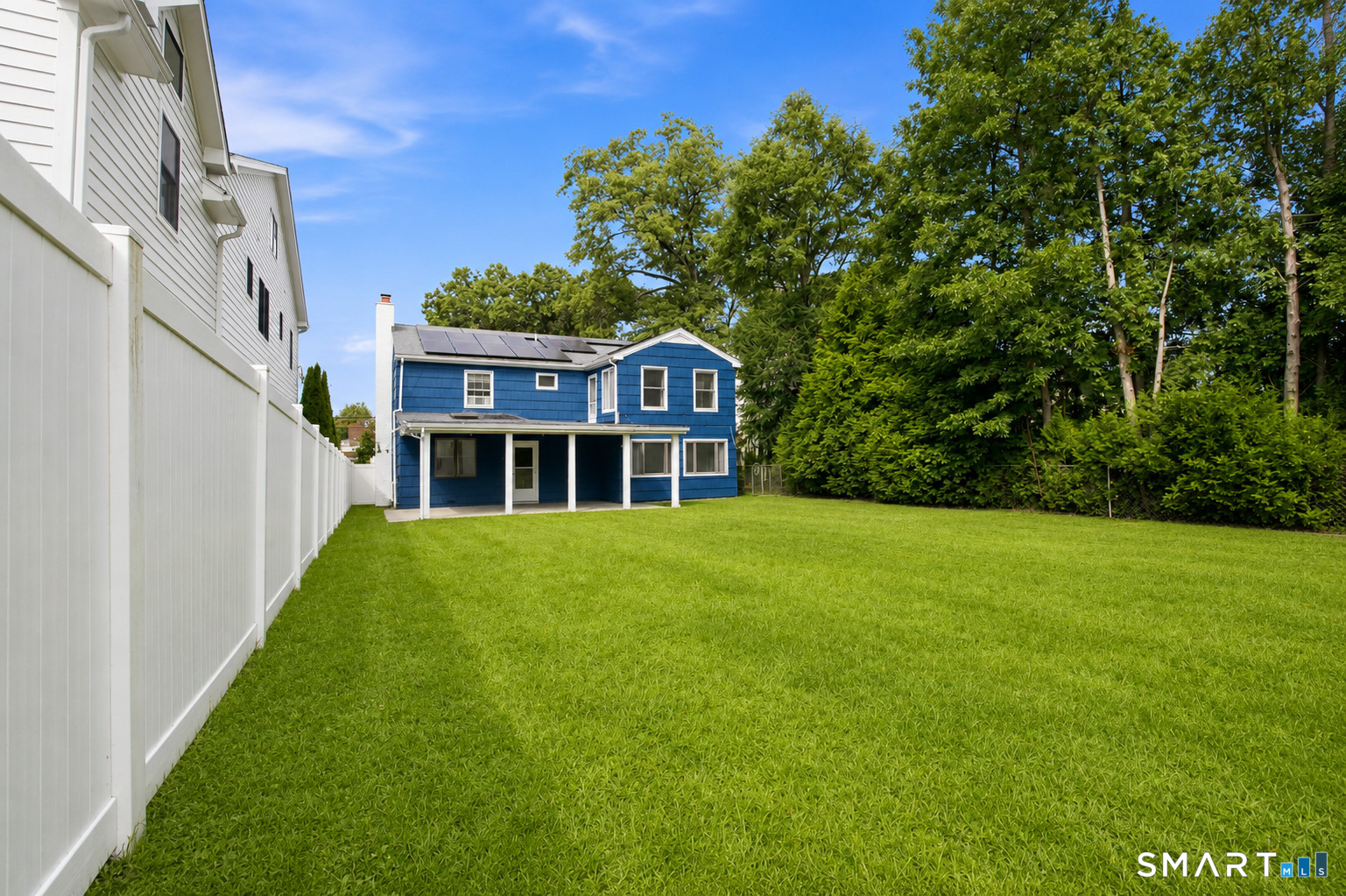 523 Newfield Avenue Stamford CT 06905