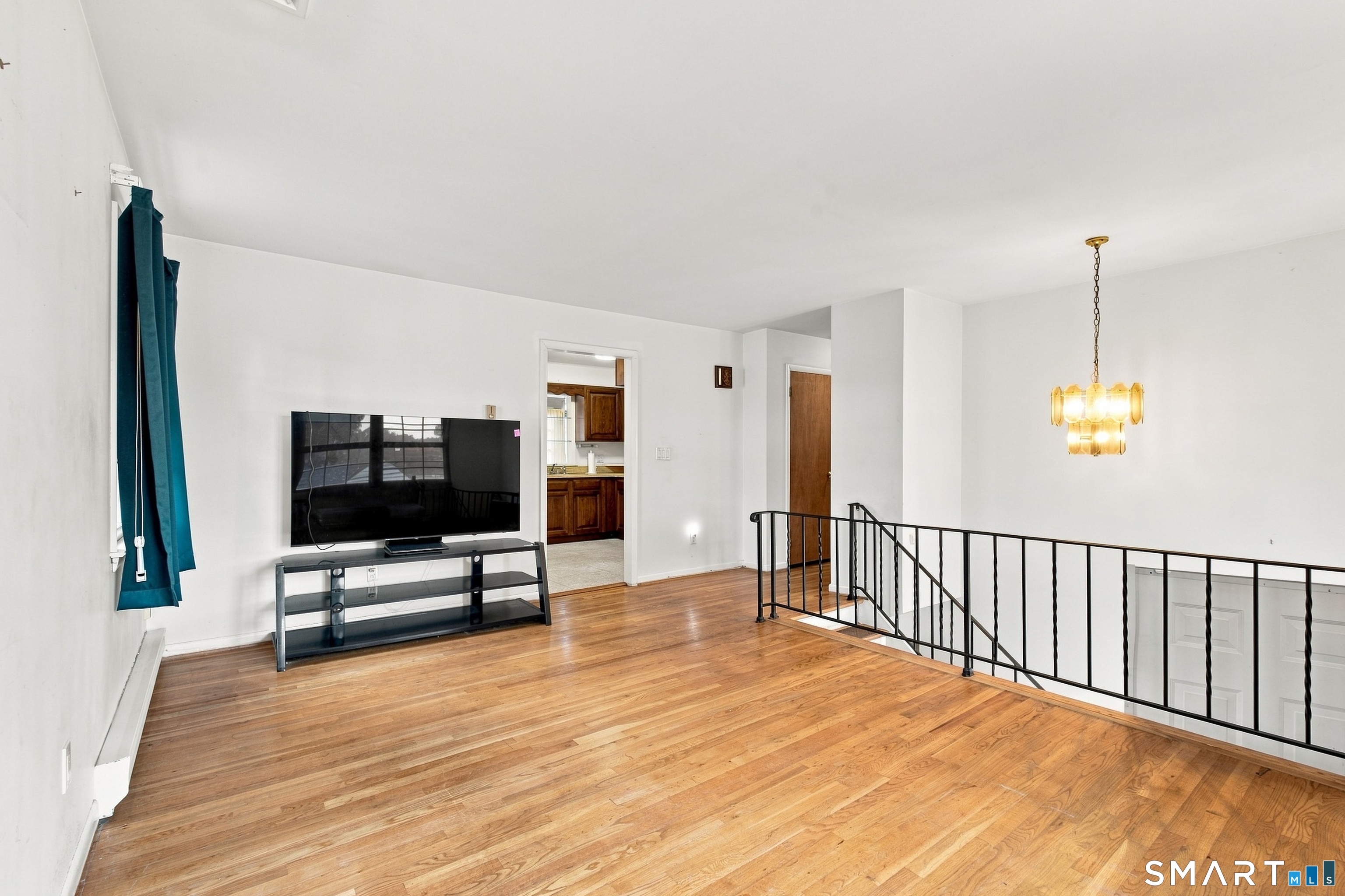 523 Newfield Avenue Stamford CT 06905