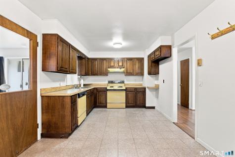 523 Newfield Avenue Stamford CT 06905