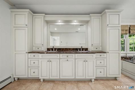92 Thornwood Road Stamford CT 06903