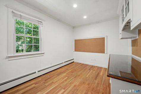 92 Thornwood Road Stamford CT 06903